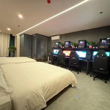 扬子时光电竞民宿(万达店)
