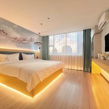 凯里黔莱酒店(国贸购物中心大十字店)