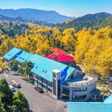 庐山脂红酒店(庐山风景名胜区牯岭街美庐店)