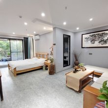重庆花间栖语民宿(李家沱正街店)