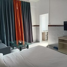 意文公寓(湛江中心人民医院店)