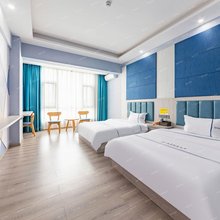 睿景轻奢酒店(建水紫陶街店)