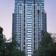 黄庭雅居酒店(重庆汽博中心金渝地铁站店)