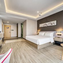 雅思酒店(滨州渤海十一路山东航空学院店)