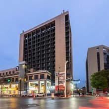 杭州元季酒店(滨江西兴地铁站店)