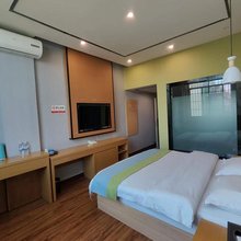 元谋锦兰时光酒店