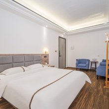 初遇·枫林客栈(潮州古城牌坊街店)