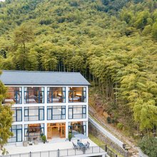 青径揽山民宿