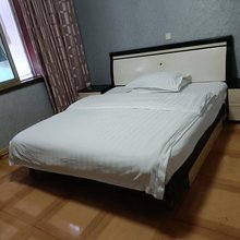 仁寿泰富旅社