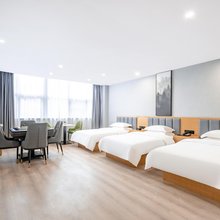 格林豪泰智选酒店(贵阳奥体中心万达广场店)