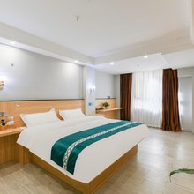 宜宾宝利莱酒店(五粮液生态园宜宾学院店)
