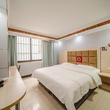 长沙鑫春酒店(湘雅医院培元桥地铁站店)