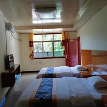 兴华客栈(龙宫游客服务中心店)