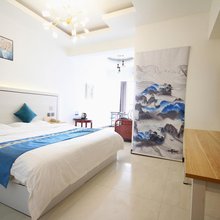 巨合民宿(陕西交通职业技术学院凤城五路地铁站店)