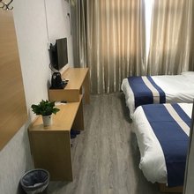 新郑星辰宾馆(黄金大道工业学院店)