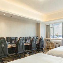 EHA电竞酒店(汉阳动物园国博店)