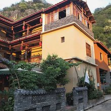普者黑随遇民宿