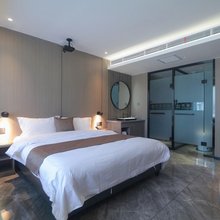 桦南西屋客栈
