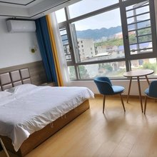 通山嘉利宾馆