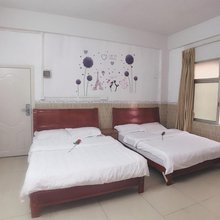 假日公寓(江高商业步行街广东技术师范大学店)