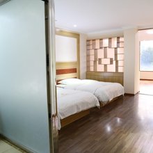 易门聚缘酒店