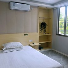金超旅馆
