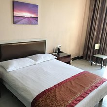亿家宾馆(上饶武夷山大道店)