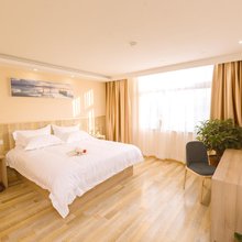 欧橙精选酒店(胶东国际机场胶州北关店)