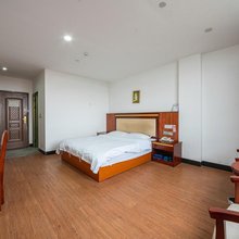 瑞金城东宾馆
