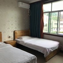 谕涪鹏锦民宿