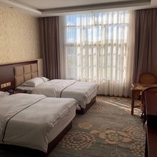 师宗明都大酒店