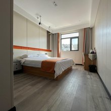 六安铂·云客栈