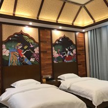 保山潞江加忠商务酒店