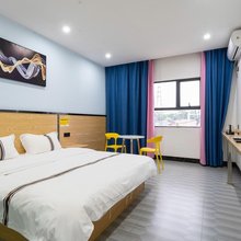米微酒店(南宁职业技术学院石埠地铁站店)