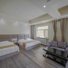 赤峰华典宾馆