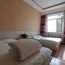 双新快捷宾馆(新民工人街店)