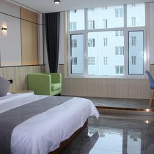 碧清源智选酒店(山东第二医科大学店)