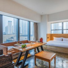 六七间酒店(重庆爱琴海购物广场店)