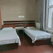 呼伦贝尔胪望河快捷宾馆(成吉思汗广场店)