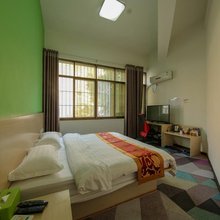 兴义安逸快捷酒店