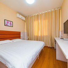 沐阳商务宾馆(东营百货大楼万达广场店)