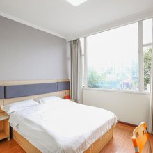 夹江坤岑快捷酒店