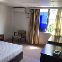 深圳明星旅馆(双龙地铁站店)