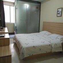 清远皇庭精品民宿