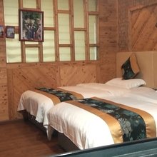 西江千户苗寨山水谈·栖居