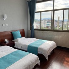 九华山艺南雅居