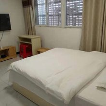 海盛宾馆(浠水火车站店)