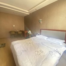 楚雄爱悦主题酒店