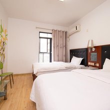 怡家连锁民宿(长沙肿瘤医院店)
