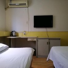西彩民宿(郑州人民公园地铁口站店)